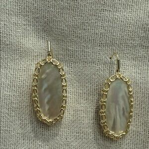 Kendra Scott Pearl Elegant Gold Earrings